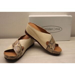 Sheridan Mia WMN Sz 41M US 10M Beige Combo Snake Print Kokos Leather Sandals